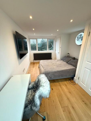Greater London Getaway